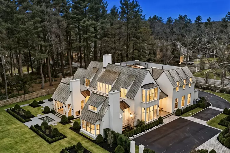 خانه های جیسون تیتوم