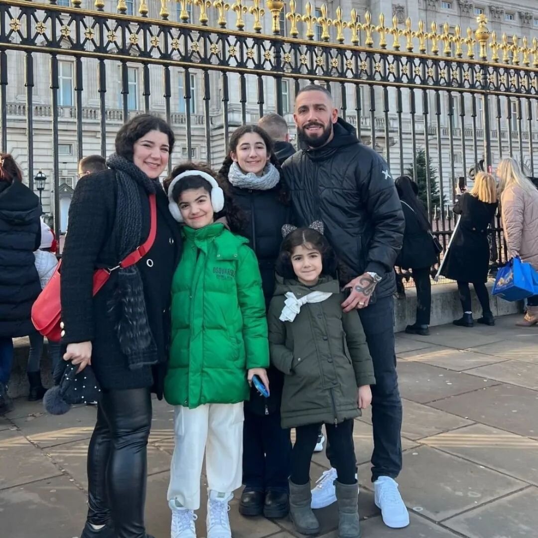 عکس خانوادگی اشکان دژاگه