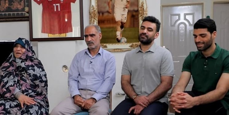 عکس خانوادگی مهدی طارمی