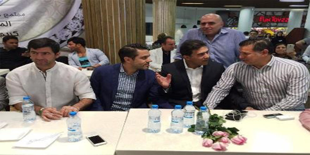 دوستان صمیمی کریم باقری