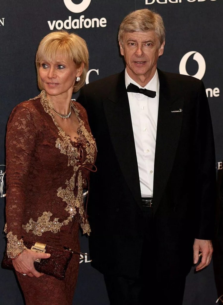 آرسن ونگر و همسرش آرسن ونگر و همسرش