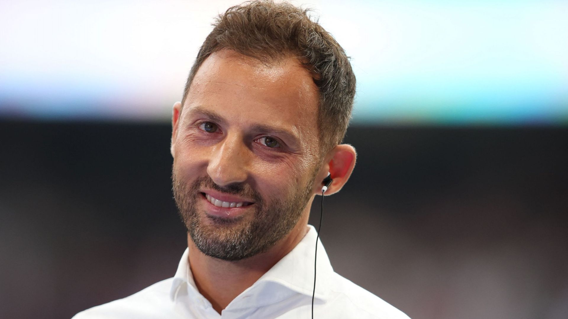 درآمد دومنیکو تدسکو