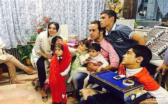 عکس خانوادگی علی کریمی عکس خانوادگی علی کریمی