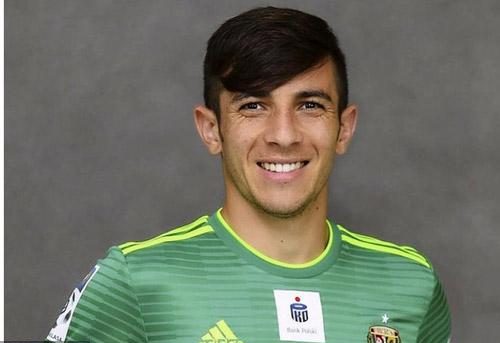 عکس فرشاد احمدزاده فوتبالیست عکس فرشاد احمدزاده فوتبالیست