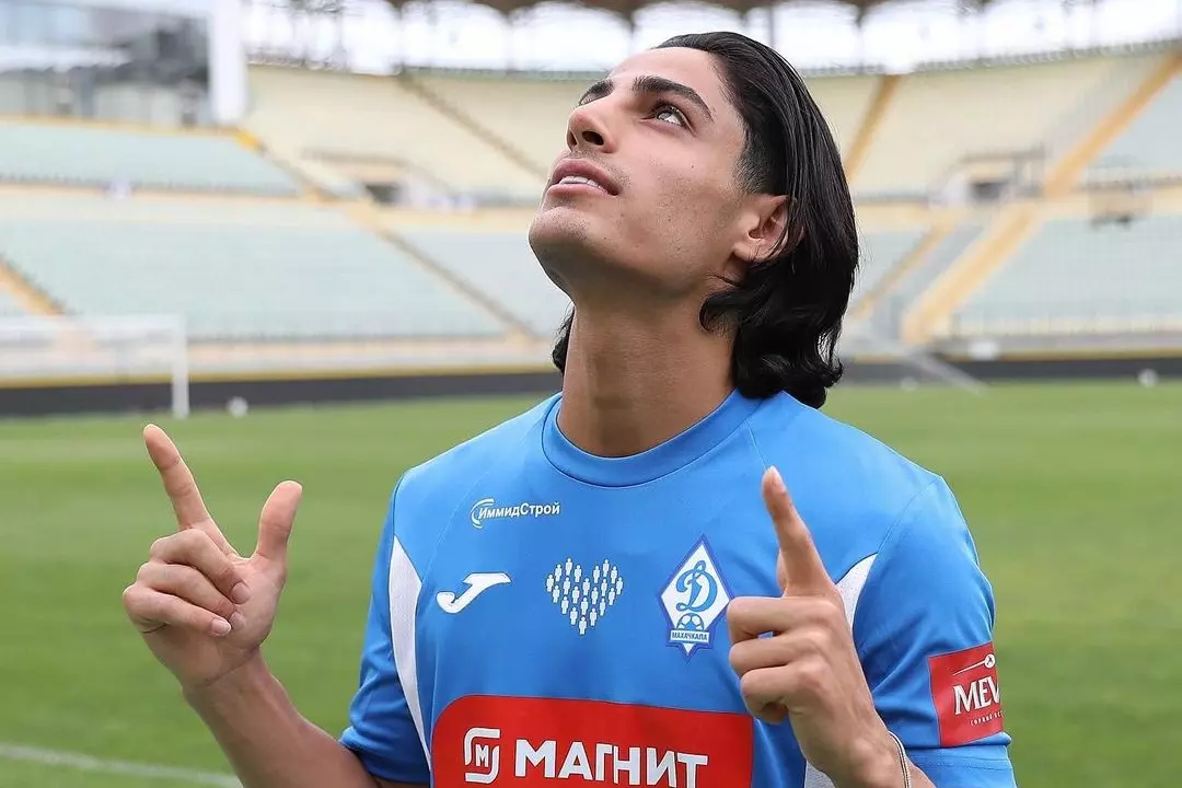 عکس محمد جواد حسین نژاد فوتبالیست