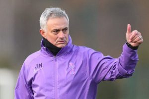 عکس پروفایل ژوزه مورینیو عکس پروفایل ژوزه مورینیو