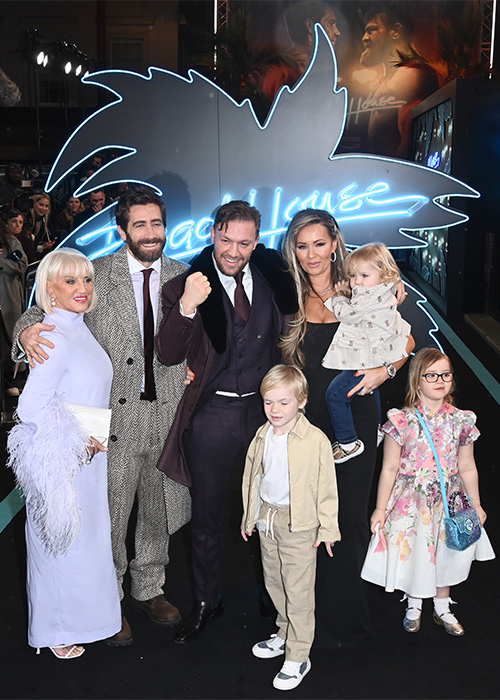 عکس کانر مک گرگور و فرزندانش