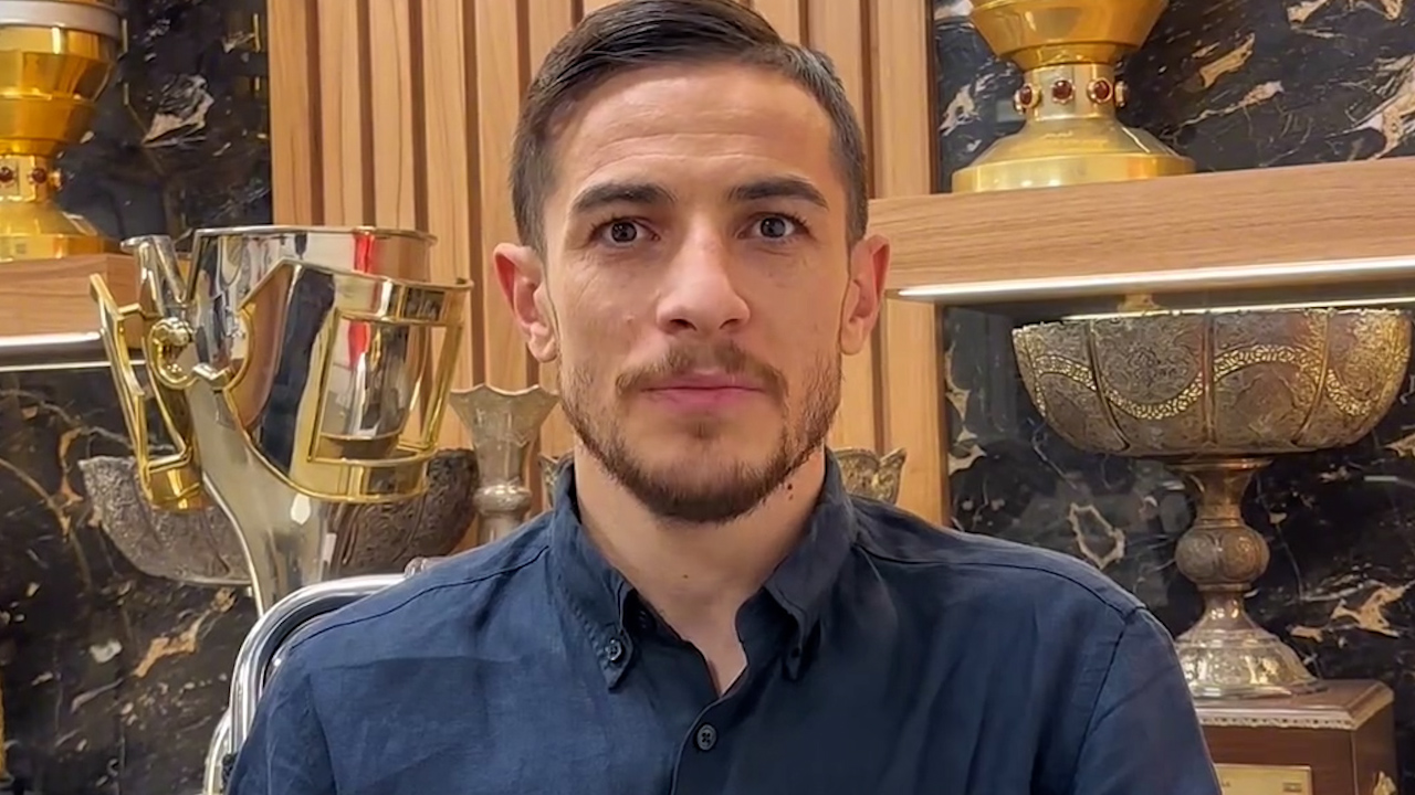 فرشاد احمدزاده قهرمان فرشاد احمدزاده قهرمان