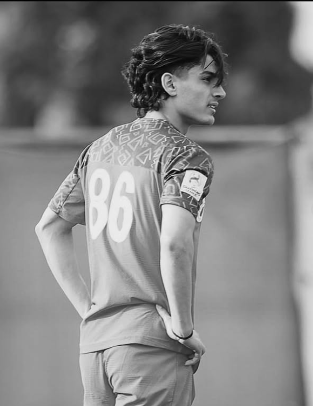 والپیپر محمد جواد حسین نژاد برای کامپیوتر