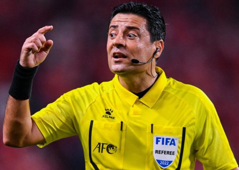 علیرضا فغانی والیپر گوشی