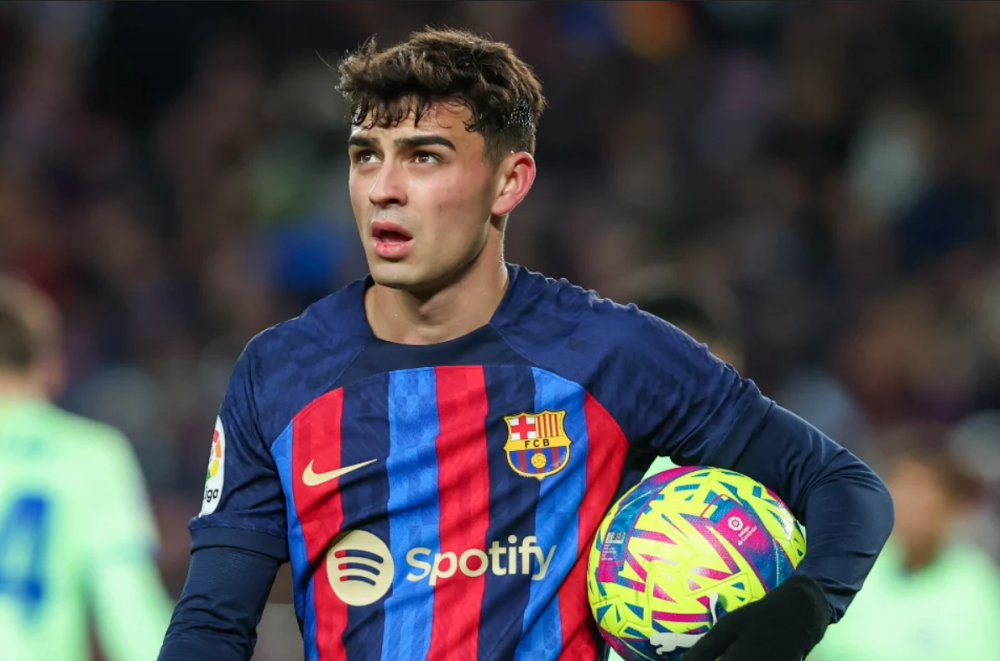 والپیپر پدرو گونزالس فوتبالی 2025 