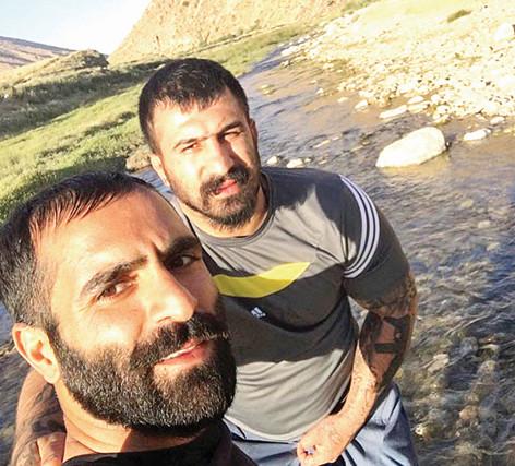 عکس مهدی کیانی با وحید مرادی 