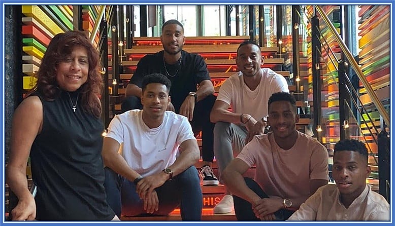 عکس خانوادگی یورین تیمبر