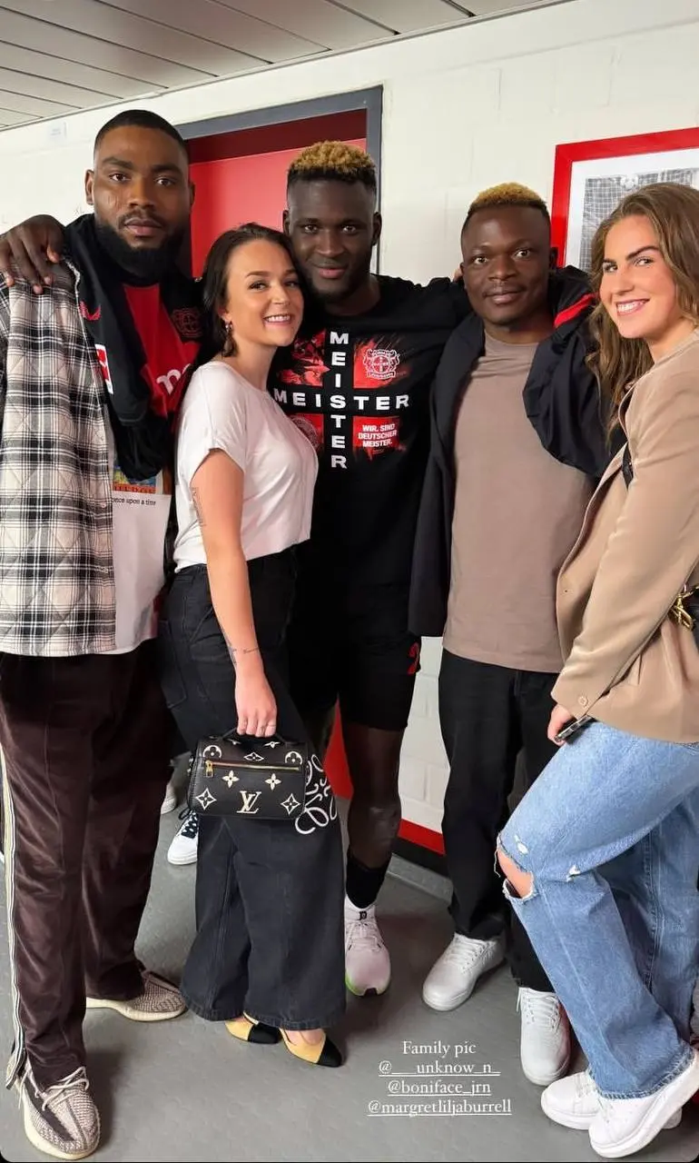 عکس خانوادگی ویکتور بونیفیس عکس خانوادگی ویکتور بونیفیس