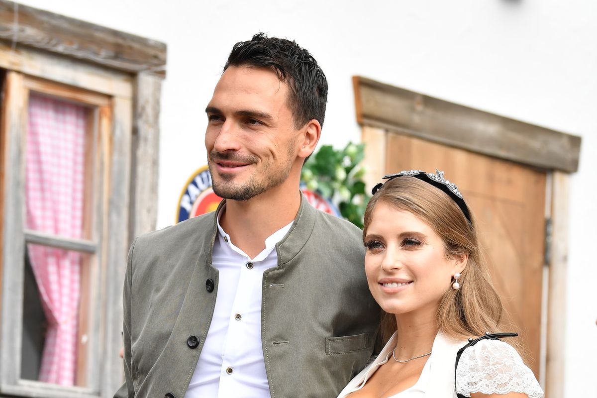 عکس زن ماتس هوملز