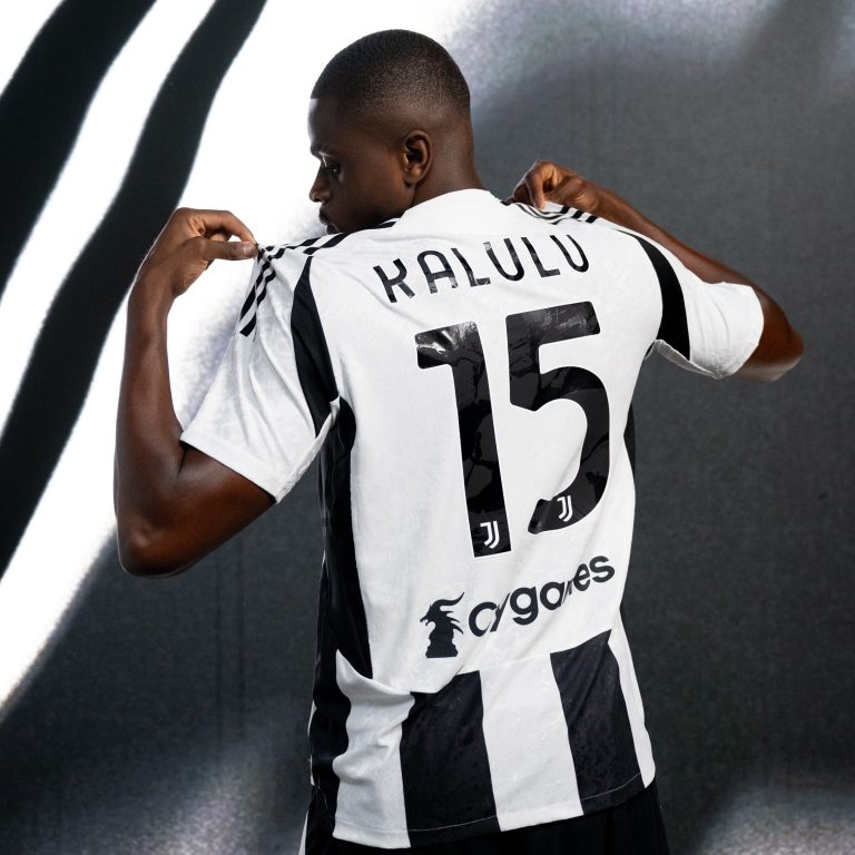 والپیپر پیر کالولو