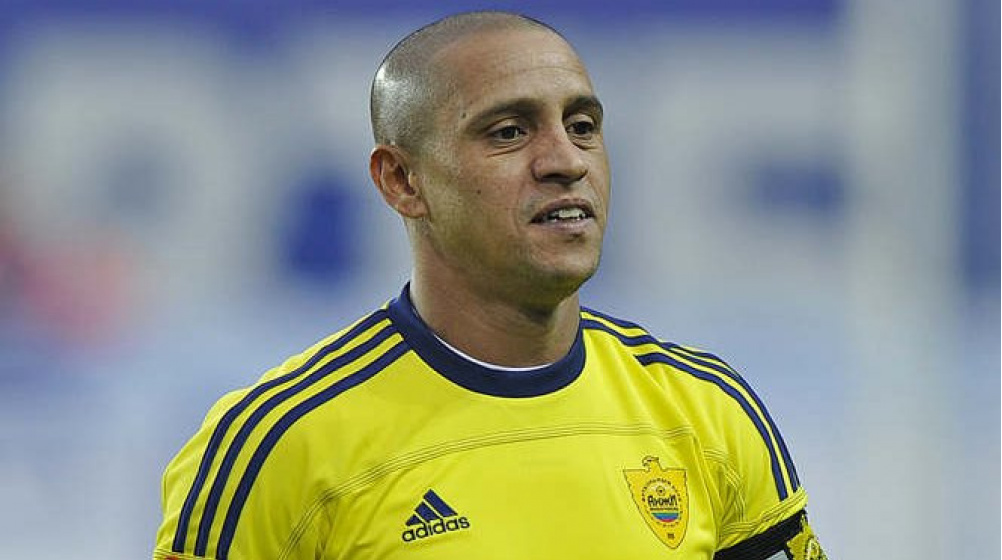 عکس پروفایل روبرتو کارلوس