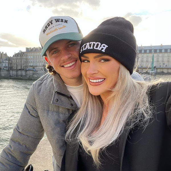 عکس زن کانر گالاگر عکس زن کانر گالاگر