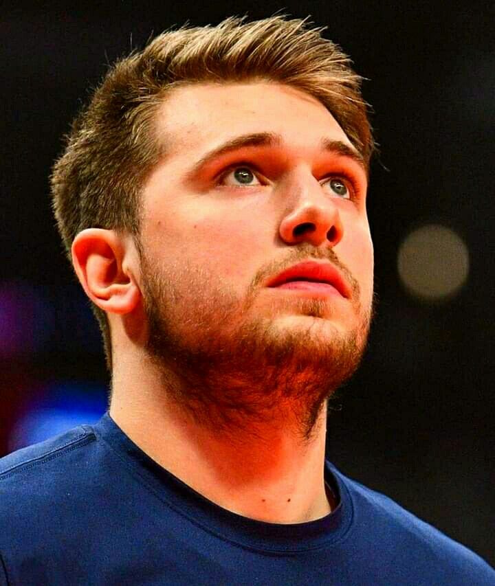 عکس پروفایل لوکا دانچیچ