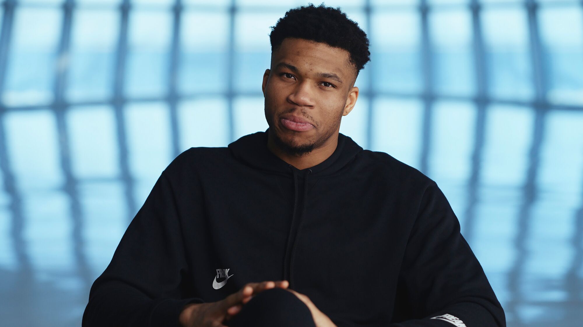 عکس پروفایل Giannis Antetokounmpo