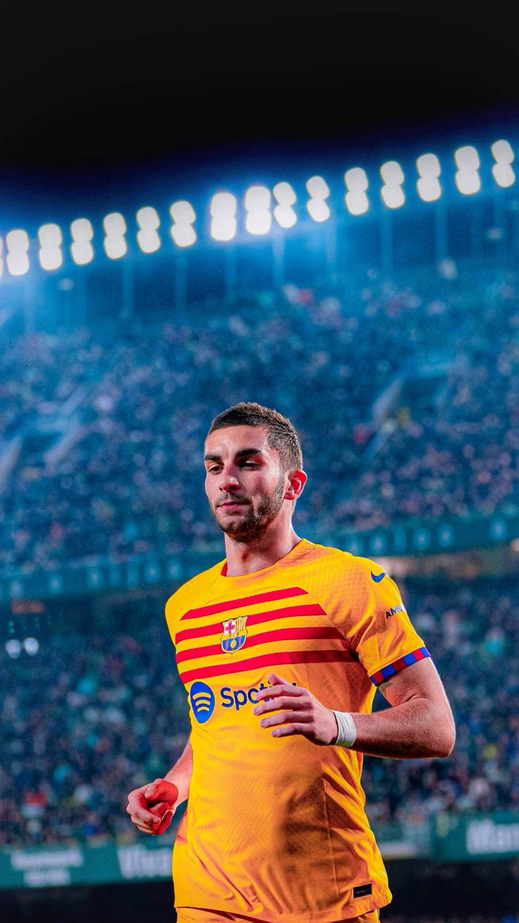 Fran Torres 2025 wallpaper