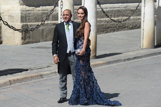 عکس زن روبرتو کارلوس