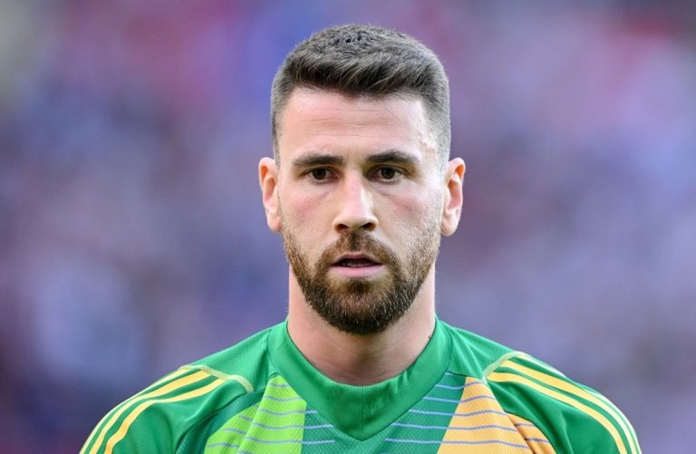 اطلاعات باشگاهی اونای سیمون