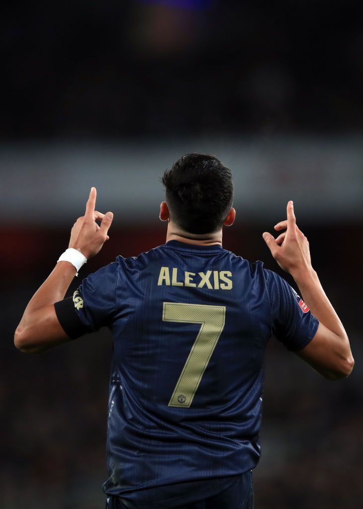 شماره پیراهن الکسیس سانچز