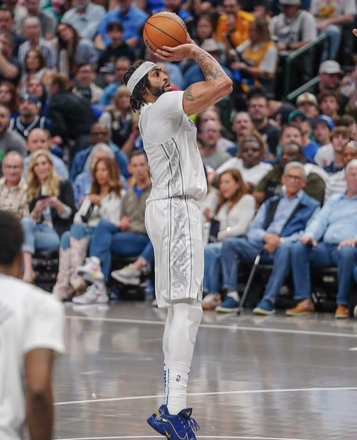 Anthony Davis wallpaper 4k