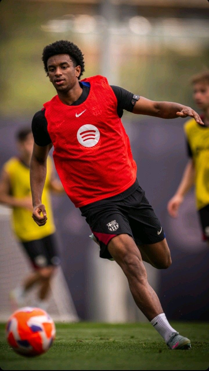 الخاندرو بالده اهل کجاست