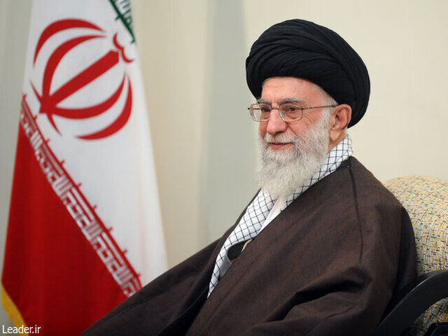 بازداشت آیت الله خامنه‌ای