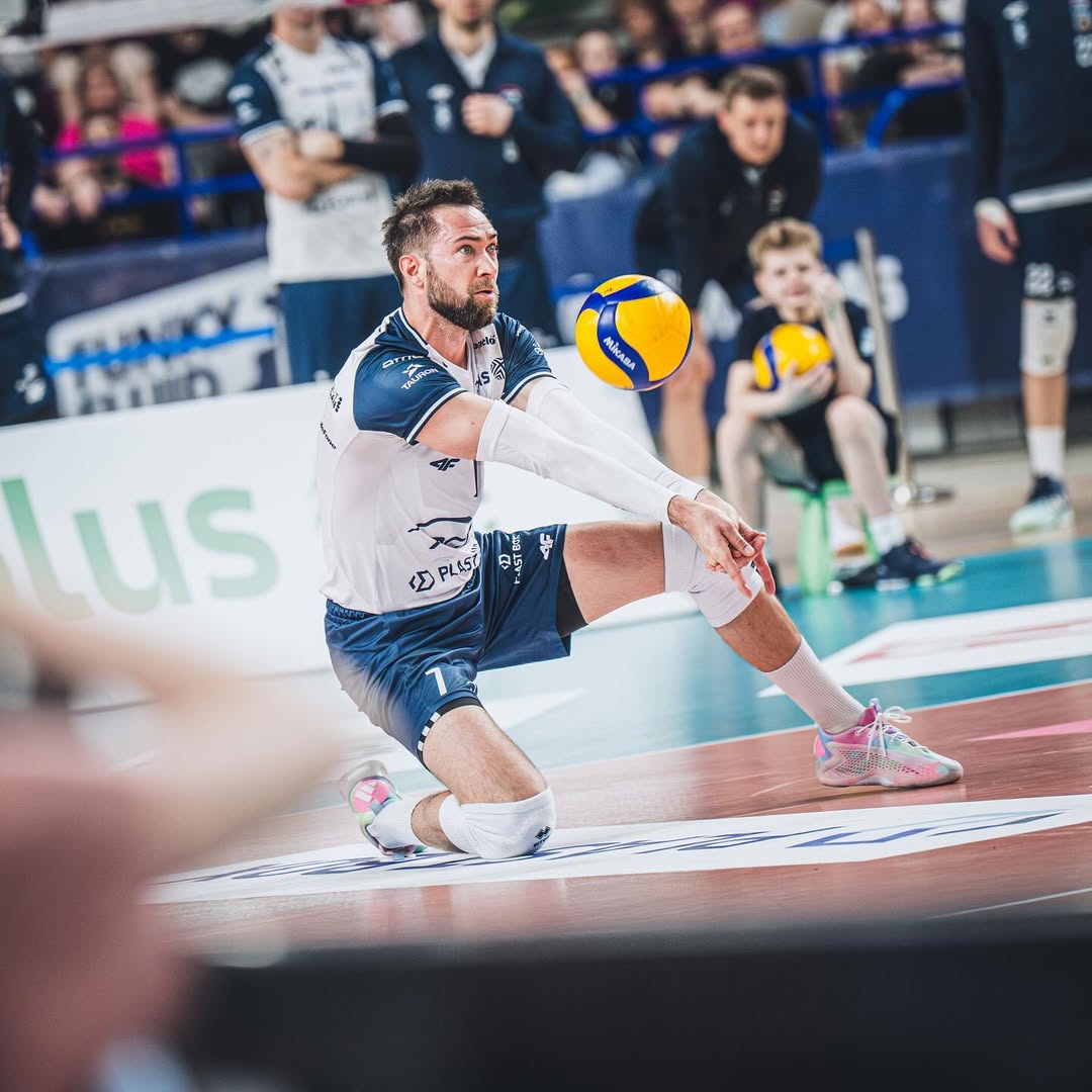 زندگی ورزشی کوین تیلی