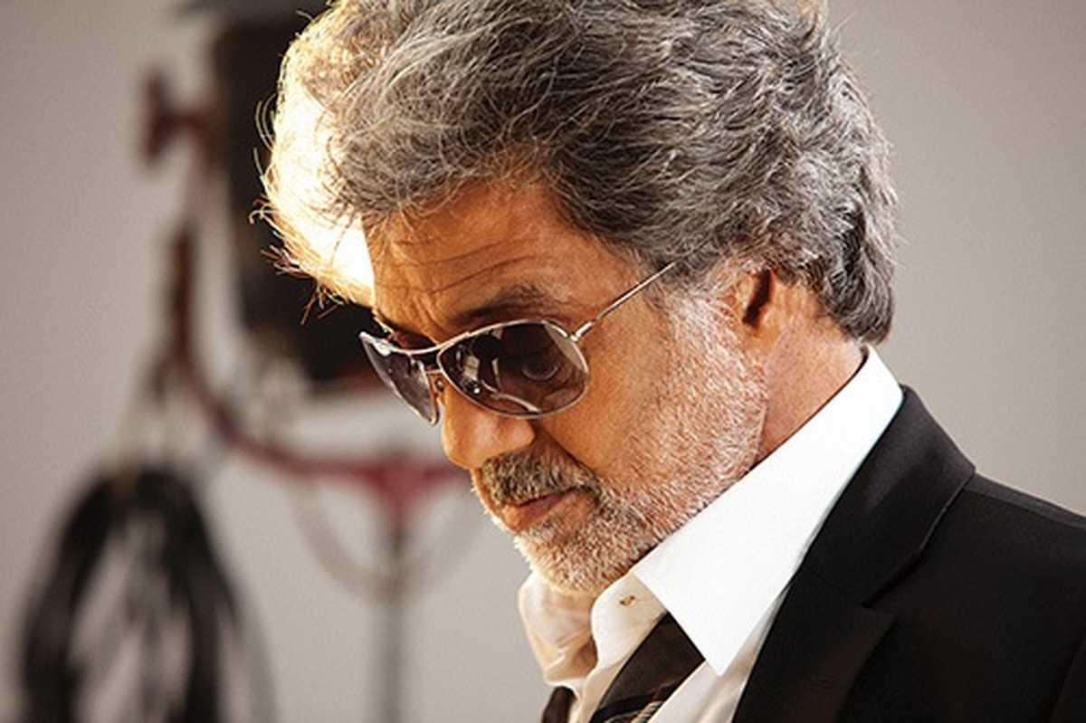 زندگی داریوش اقبالی