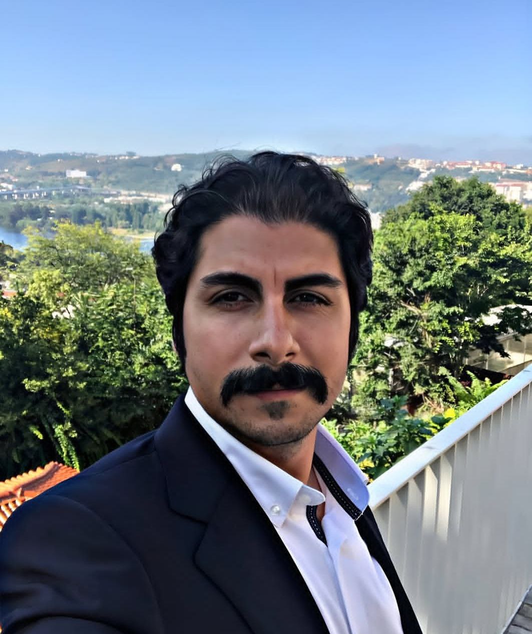 عکس پروفایل کیارش متوسل