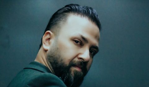 والپیپر بابیک برای کامپیوتر