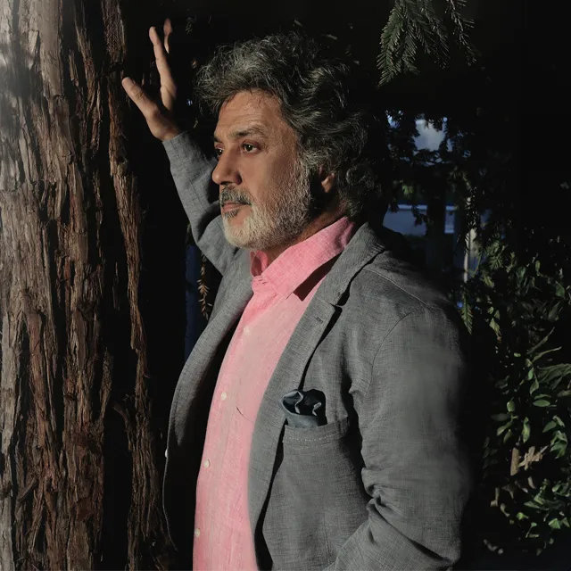 داریوش اقبالی والپیپر