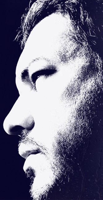 عکس کسری احدیان خواننده