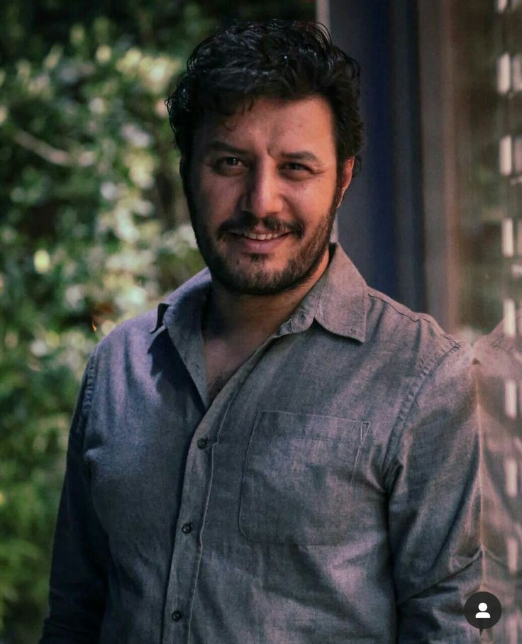 جواد عزتی والپیپر 