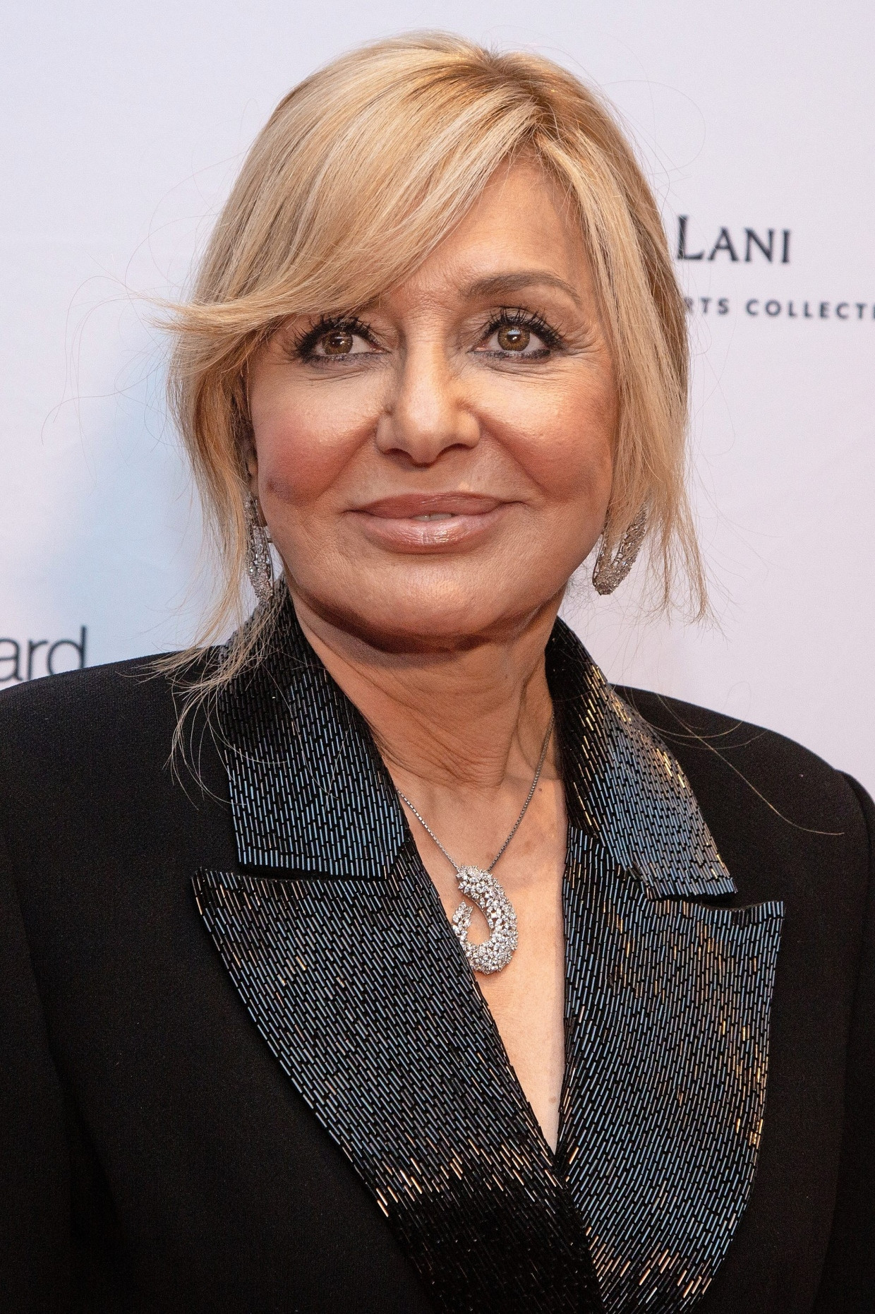 والپیپر گوگوش برای کامپیوتر