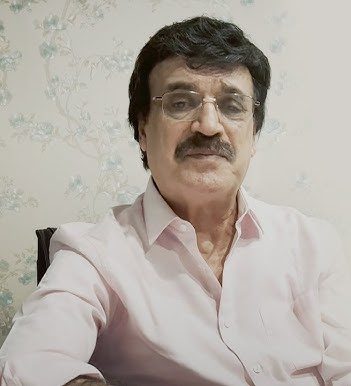 والپیپر بابک رادمنش 2025 