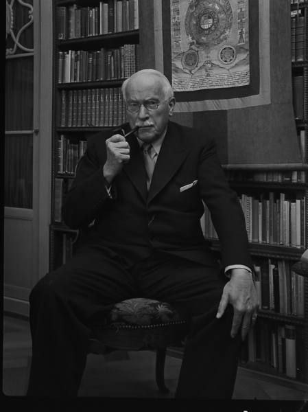 عکس کارل یونگ روانشناس عکس کارل یونگ روانشناس