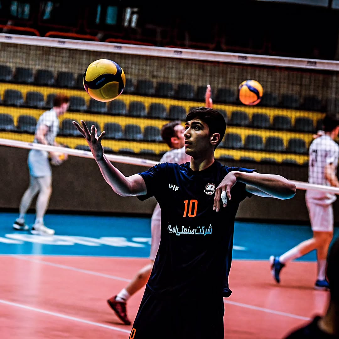 پویا آریاخواه تاریخهای پیوستن