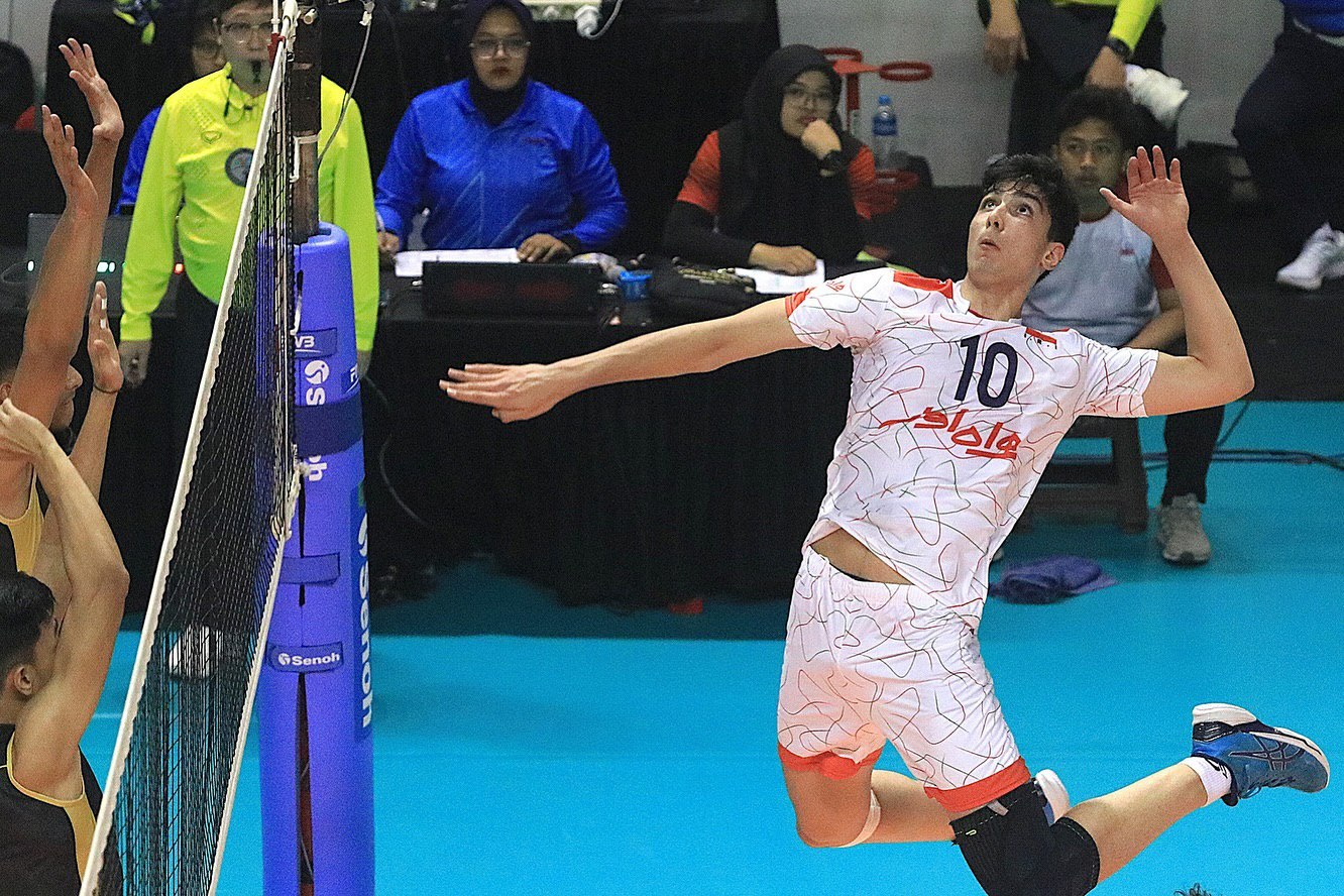 والیبالیست پویا آریاخواه