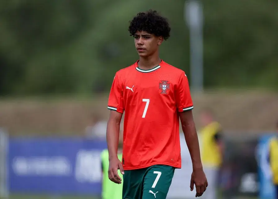 کریستیانو جونیور چند گزینه ملی اما ترجیح پرتغال