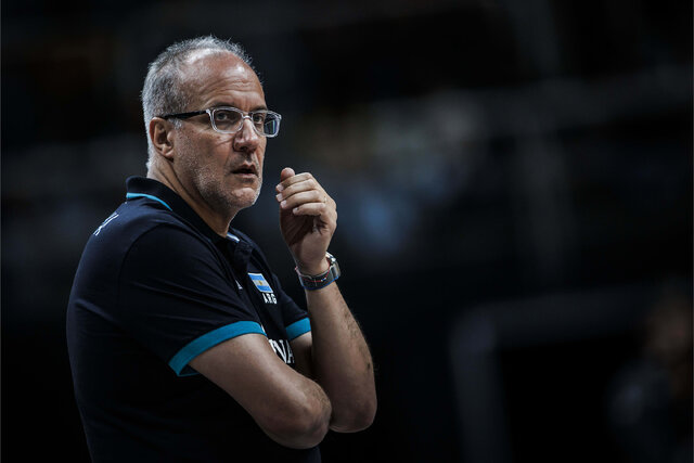 بهترین مربی تیم ملی والیبال آرژانتین
