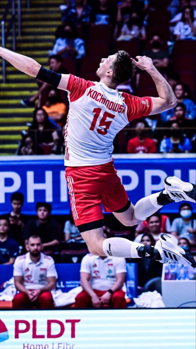 عکس یاکوب کوخانوفسکی عکس یاکوب کوخانوفسکی