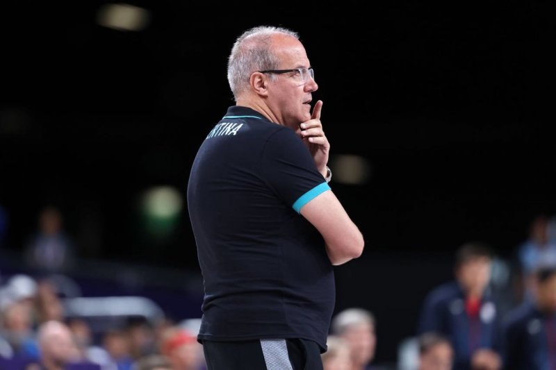 عکس مارسلو مندز سرمربی والیبال مردان آرژانتین