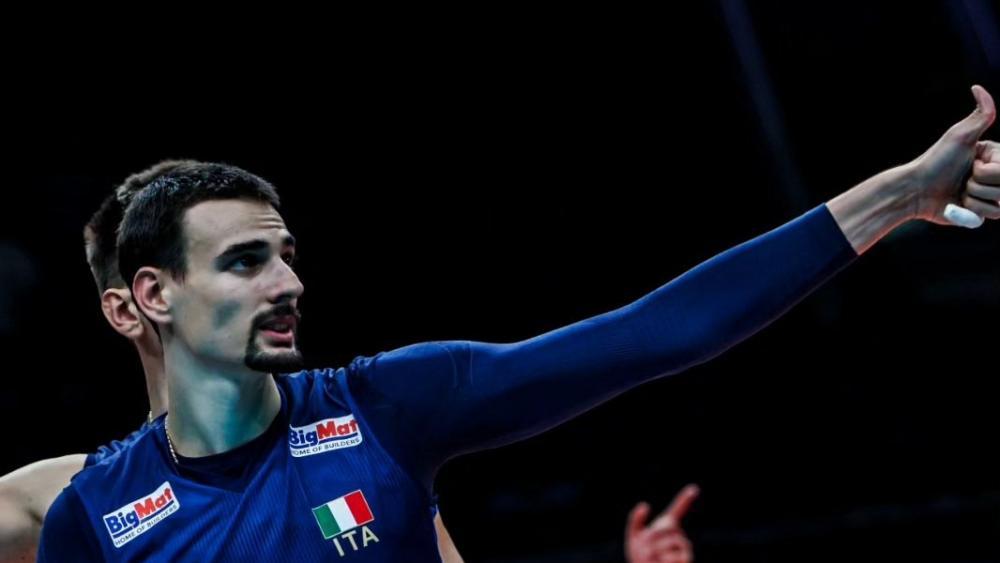 والپیپر سیمونه جیانلی