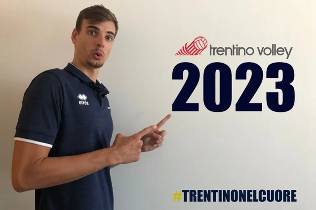 سیمونه جیانلی والپیپر 