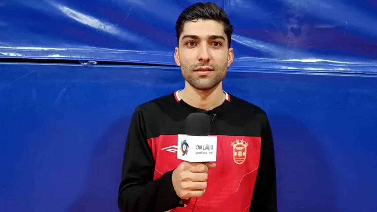 مهدی کریمی فوتسالیست